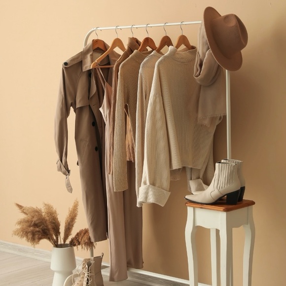 Meet your Posher, Tanya - Picture 2 of 2